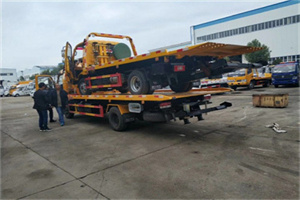 渝中同城汽车补胎